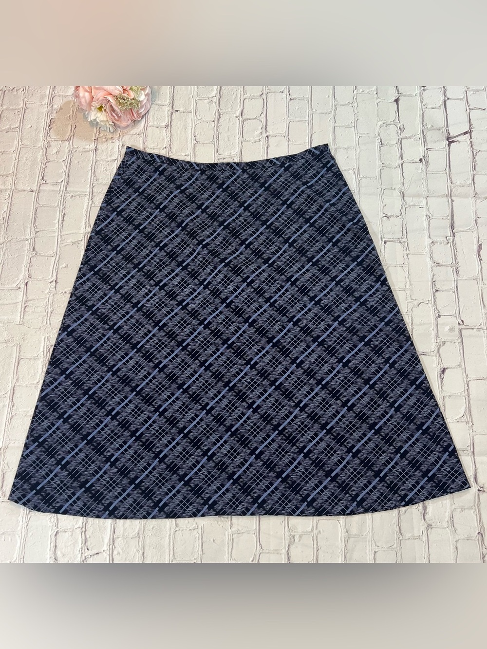 Kathie Lee Collection Navy Blue A-Line Striped Skirt